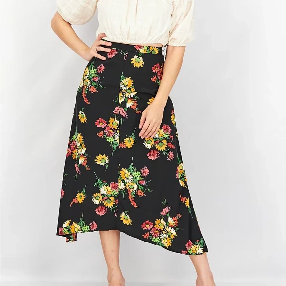 MANGO MNG Floral Print Black Yellow Midi skirt with Belt size 2 NWT New
